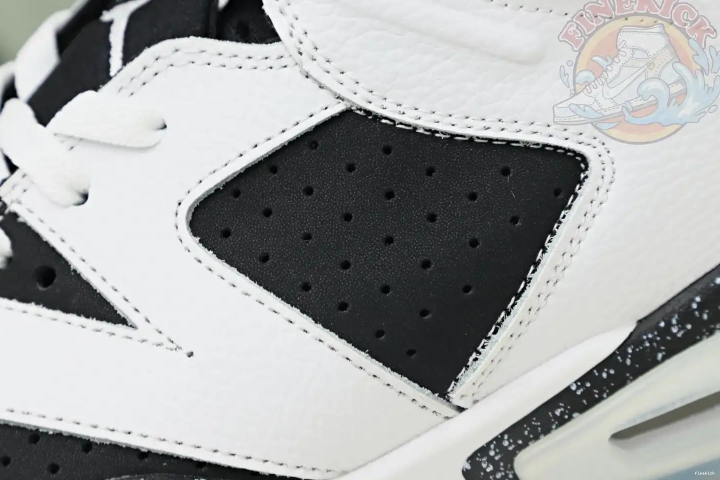 Jordan Air Jordan 6 Retro Oreo 0502